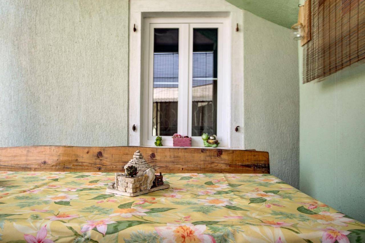Apartment Laura With Terrace Vodnjan Exterior foto
